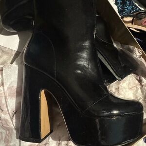 Jessica Simpson Black Platform Boots